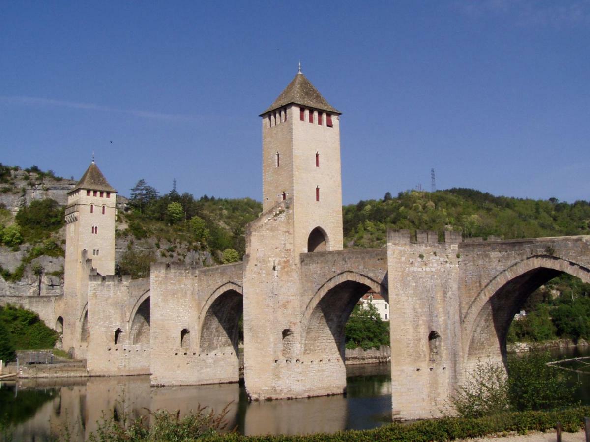 Gites La Bakenia Villeneuve-sur-Lot Buitenkant foto